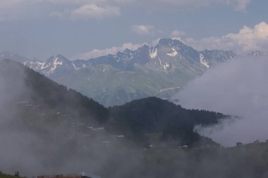 Kackar dağları ve sal yaylaları, chaletler