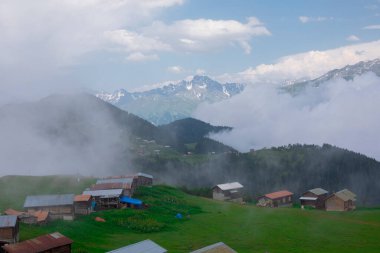 Kackar dağları ve sal yaylaları, chaletler