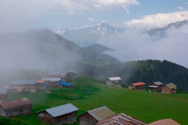 Kackar dağları ve sal yaylaları, chaletler