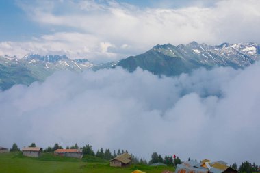 Kackar dağları ve sal yaylaları, chaletler