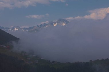 Kackar dağları ve sal yaylaları, chaletler