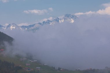 Kackar dağları ve sal yaylaları, chaletler