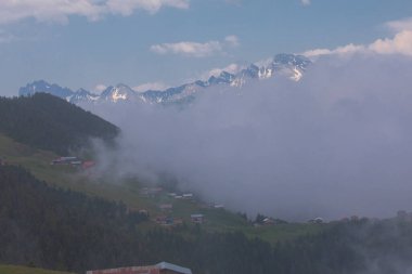 Kackar dağları ve sal yaylaları, chaletler