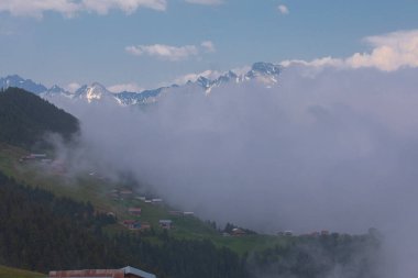 Kackar dağları ve sal yaylaları, chaletler