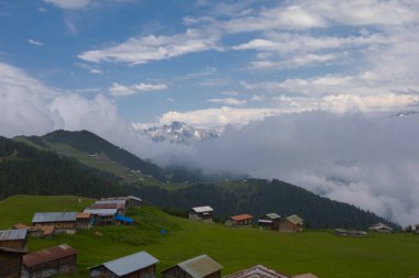 Kakar dağları ve chaletler, doğal yaşam..