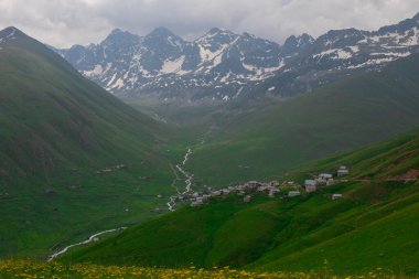 Burası Türkiye 'nin Karadeniz Bölgesi, dağlar Kackars.