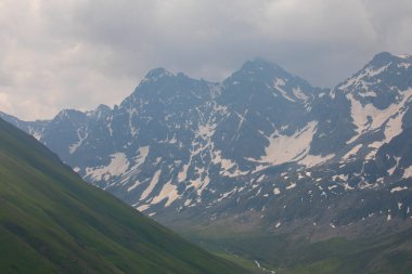 Burası Türkiye 'nin Karadeniz Bölgesi, dağlar Kackars.
