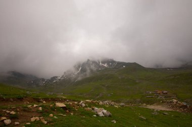 Avusor Platosu ve Kackar Dağları