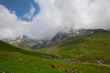 Avusor Platosu ve Kackar Dağları