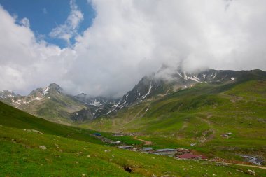 Avusor Platosu ve Kackar Dağları