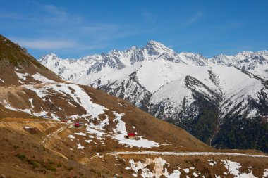 Kackar sıradağları ve yaşam, doğal yaşamla yaşayan insanlar, kış şartları zor..