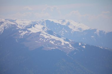 Kackar sıradağları ve yaşam, doğal yaşamla yaşayan insanlar, kış şartları zor..