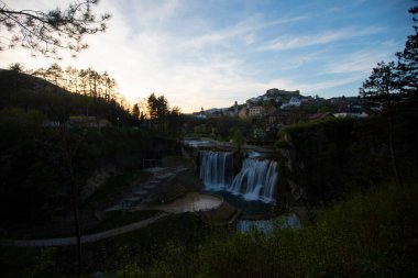 Bosna-Hersek 'in Jajce kentinde güzel şelaleler
