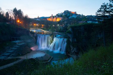 Bosna-Hersek 'in Jajce kentinde güzel şelaleler