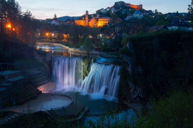 Bosna-Hersek 'in Jajce kentinde güzel şelaleler