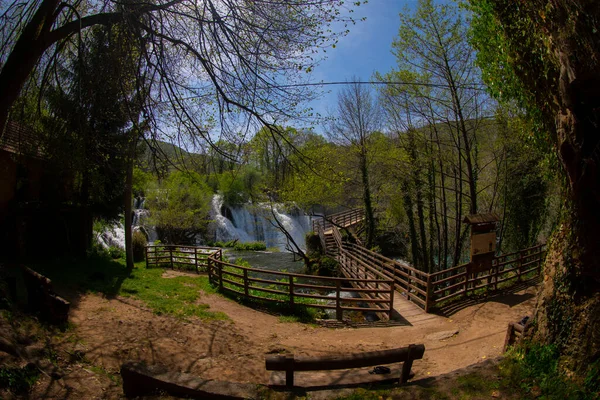 Martin Brod 'un Şelaleleri Una Ulusal Parkı, Bosna-Hersek' te