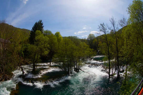 Martin Brod 'un Şelaleleri Una Ulusal Parkı, Bosna-Hersek' te