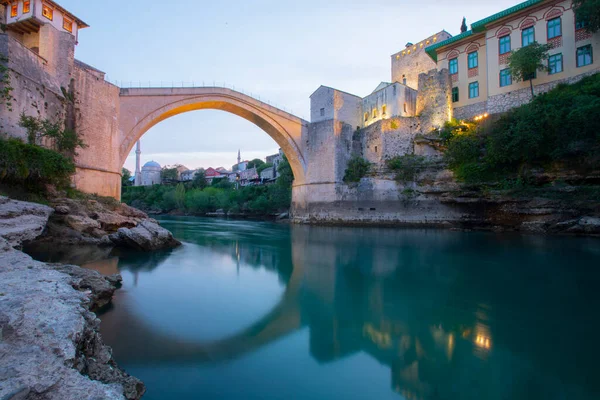 Ponte Mostar Sobre Rio Neretva Patrimônio Mundial Unesco Mostar Bósnia — Fotografia de Stock