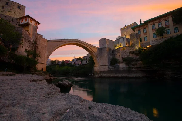 Ponte Mostar Sobre Rio Neretva Patrimônio Mundial Unesco Mostar Bósnia — Fotografia de Stock