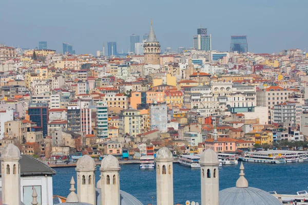 Galata Kulesi ve İstanbul Görüşü / Türkiye