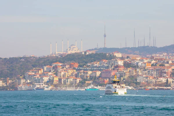 Galata Kulesi ve İstanbul Görüşü / Türkiye