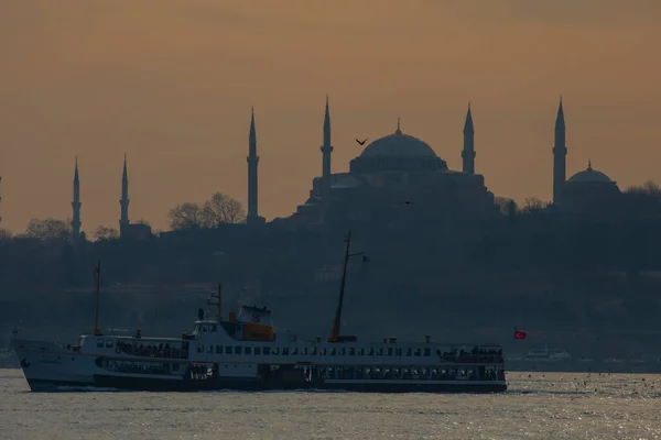 Vista Metropolitana Istambul Torre Donzela Santa Sofia Mesquita Sultanahmet — Fotografia de Stock