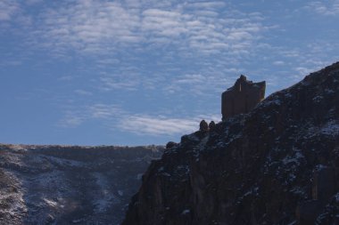 Tarihi Ani Harabeleri ve Kış Manzaraları, Kars, Türkiye. Doğu, kapı..