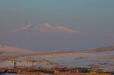 Türkiye 'nin Kars kentinde Ani kar altında tarihi kalıntılar