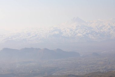 Ermenistan ve Doğu Yazı Sınır Kapısı, Acı Yolu