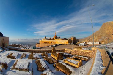 Ishak Paşa Sarayı ve Mount Pain View / Doubeyazt - Türkiye.