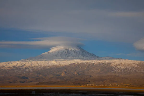 Ishak Paşa Sarayı Mount Pain View Doubeyazt Türkiye — Stok fotoğraf