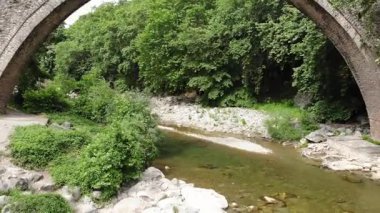 Meteora / Yunanistan 'ın hava görüntüsü