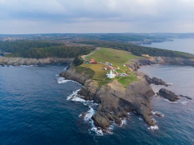 Sinop 'tan Nceburun deniz fenerinin hava görüntüsü