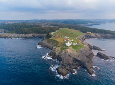 Sinop 'tan Nceburun deniz fenerinin hava görüntüsü