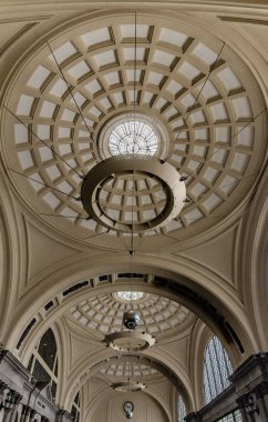 Barcelona'da eski Tren İstasyonu