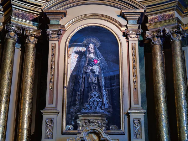 Estátua Virgem Dentro Igreja Católica — Fotografia de Stock