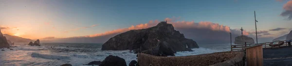 Amazing Zonsondergang Gaztelugatxe — Stockfoto