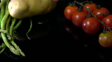 Ağır çekim ızgara sığır eti biftek