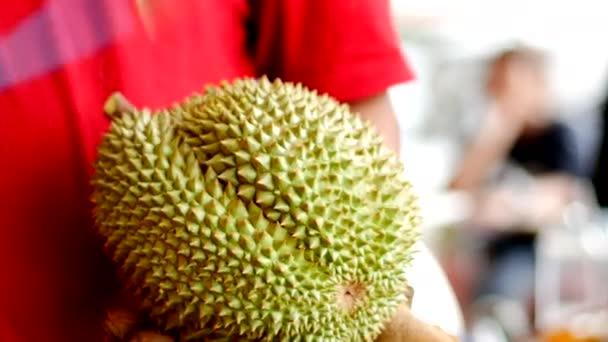 Durianische Früchte Auf Dem Obstmarkt — Stockvideo