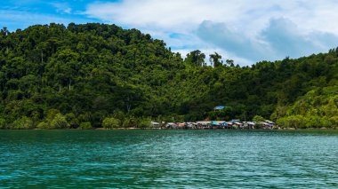 Moken Köyü Ko Chang Adası Ranong Eyaleti Tayland