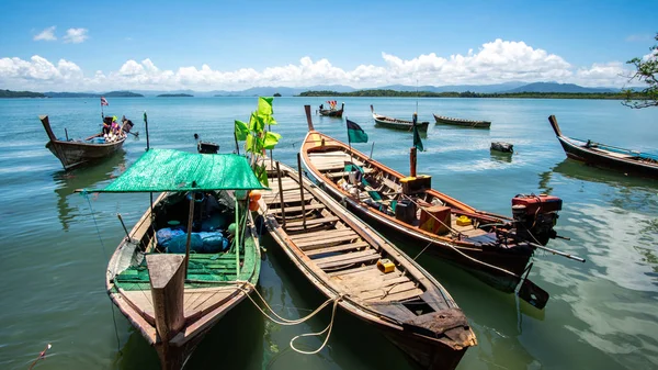 Fischerboot Meer Bei Moken Dorf Thailand — Stockfoto