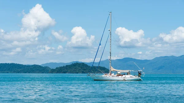 Andaman deniz Tayland yelkenli tekne