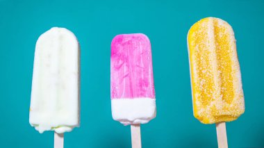 Dondurma eritme renkli