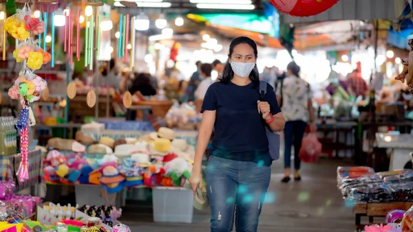 Portrait Asia Woman Wearing Mask Shopping Fresh Market Stok Lukisan  