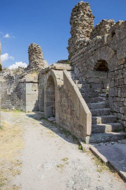Antik Sağlık Merkezi Asklepion Türkiye'de harabelerinin görünümünü