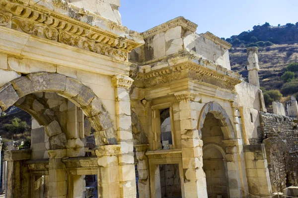 Veduta Delle Antiche Porte Mazeus Mitridate Nell Antica Città Efeso — Foto Stock
