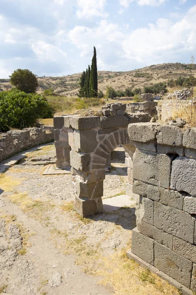 Antik Sağlık Merkezi Asklepion Türkiye'de harabelerinin görünümünü