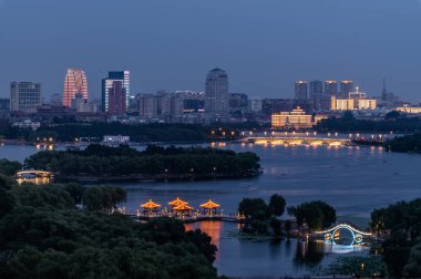 Nanhu Park, Changchun, Çin gece görünümü