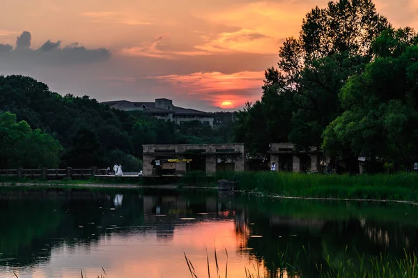 Paisaje Atardecer Del Parque Forestal Nacional Jingyuetan Changchun China — Foto de Stock