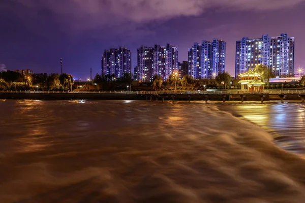 Vista Nocturna Del Río Yitong Changchun China — Foto de Stock